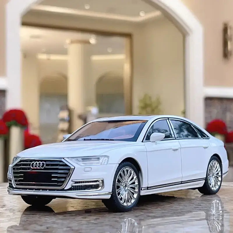 1:24 AUDI A8 ALLOY DIECAST MODEL