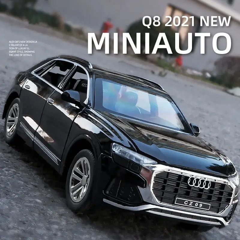 1:24 AUDI Q8 SUV ALLOY DIECAST MODEL