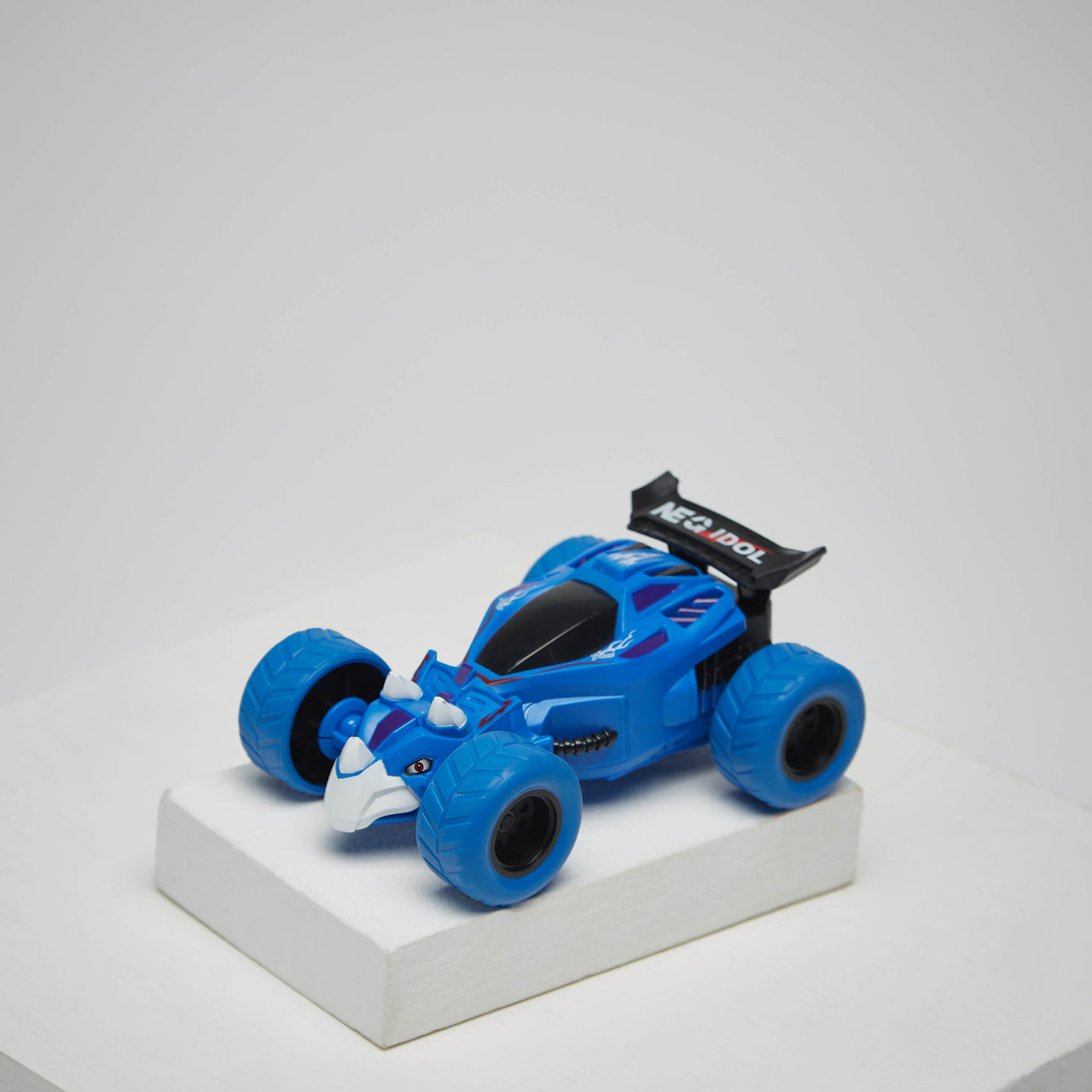 FRICTION TOY RACE CAR