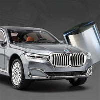 Thumbnail for 1:24 BMW 760LI ALLOY DIECAST MODEL