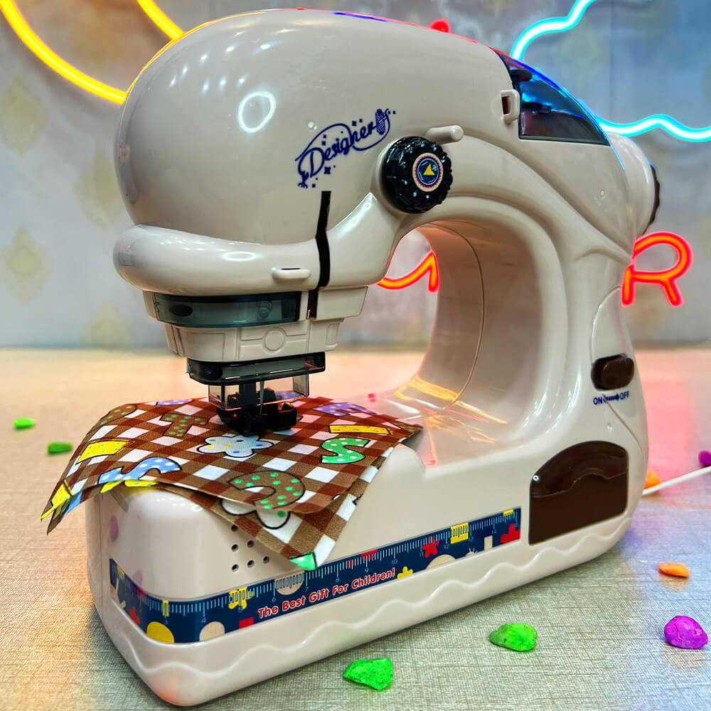 REALISTIC SEWING MACHINE FOR KIDS