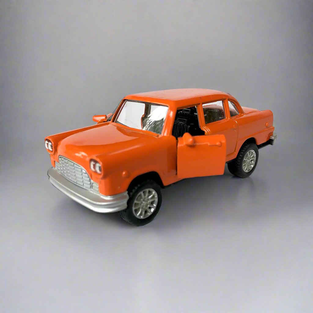 1 :32 PULL BACK ALLOY DIECAST MODEL