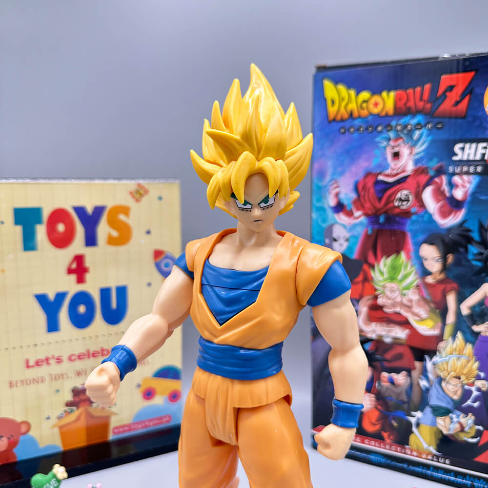 DRAGON BALL Z GOKU SAIYAN FIGURE SET