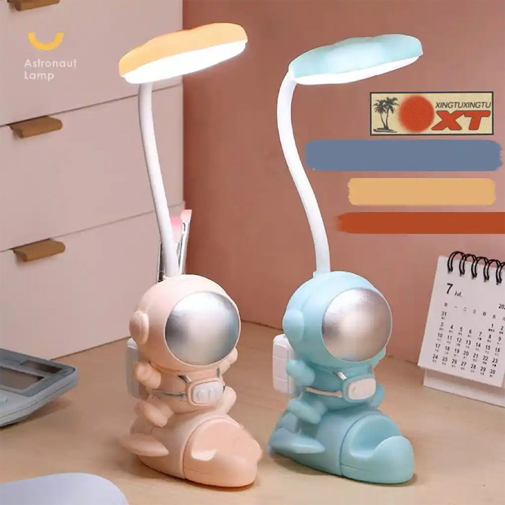 ASTRONAUT SPACE DESK LAMP WITH MOBILE STAND