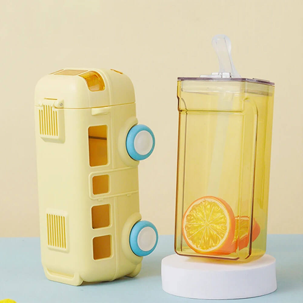 PORTABLE BUS WATER BOTTLE WITH SILICONE STRAW