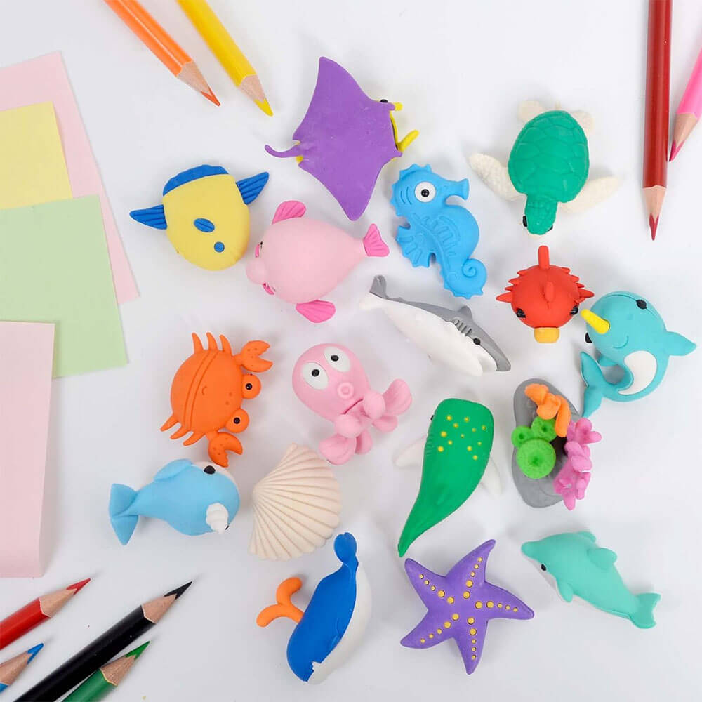 CUTE CARTOON MULTIPLE DESIGN ERASER SET