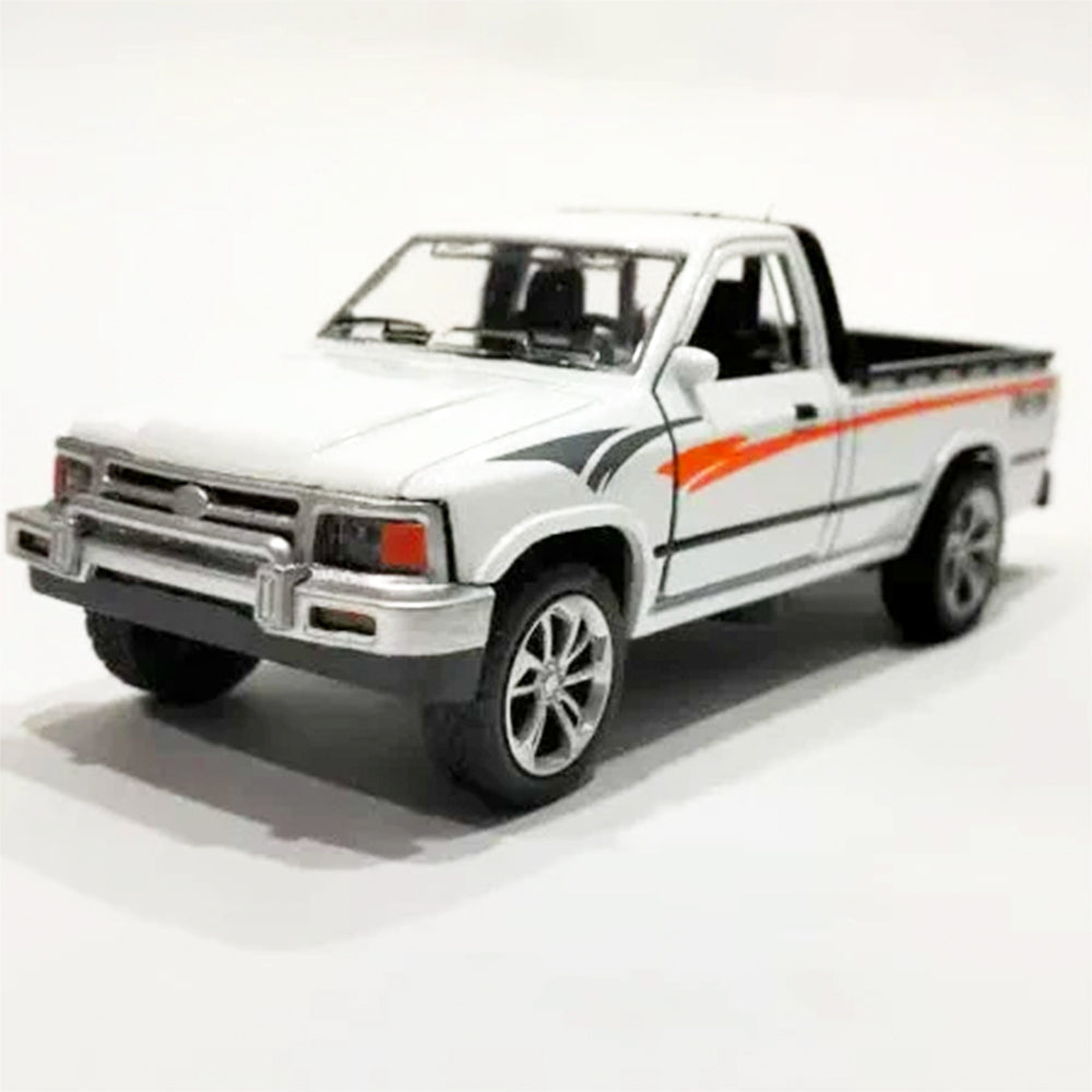 1:32 1992 TOYOTA HILUX ALLOY DIECAST MODEL