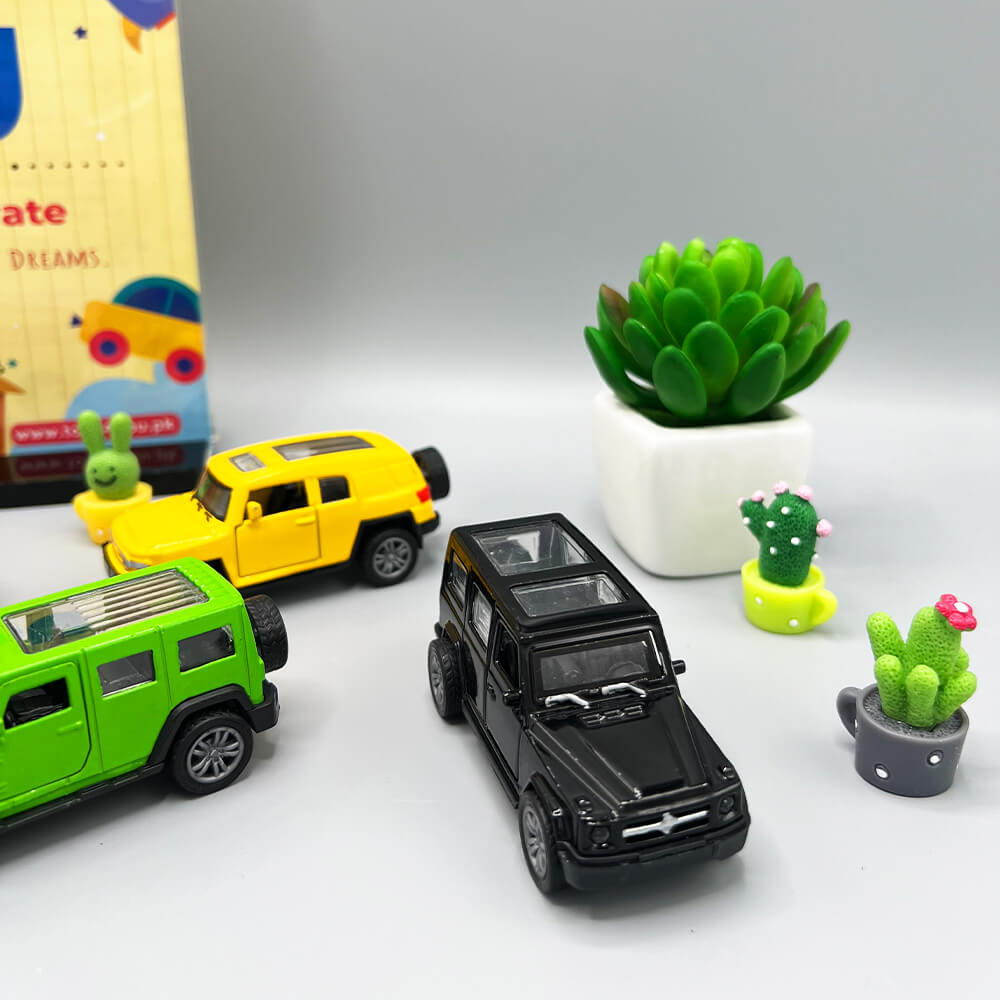 KIDS MINI METAL CAR COLLECTION - 4 PCS