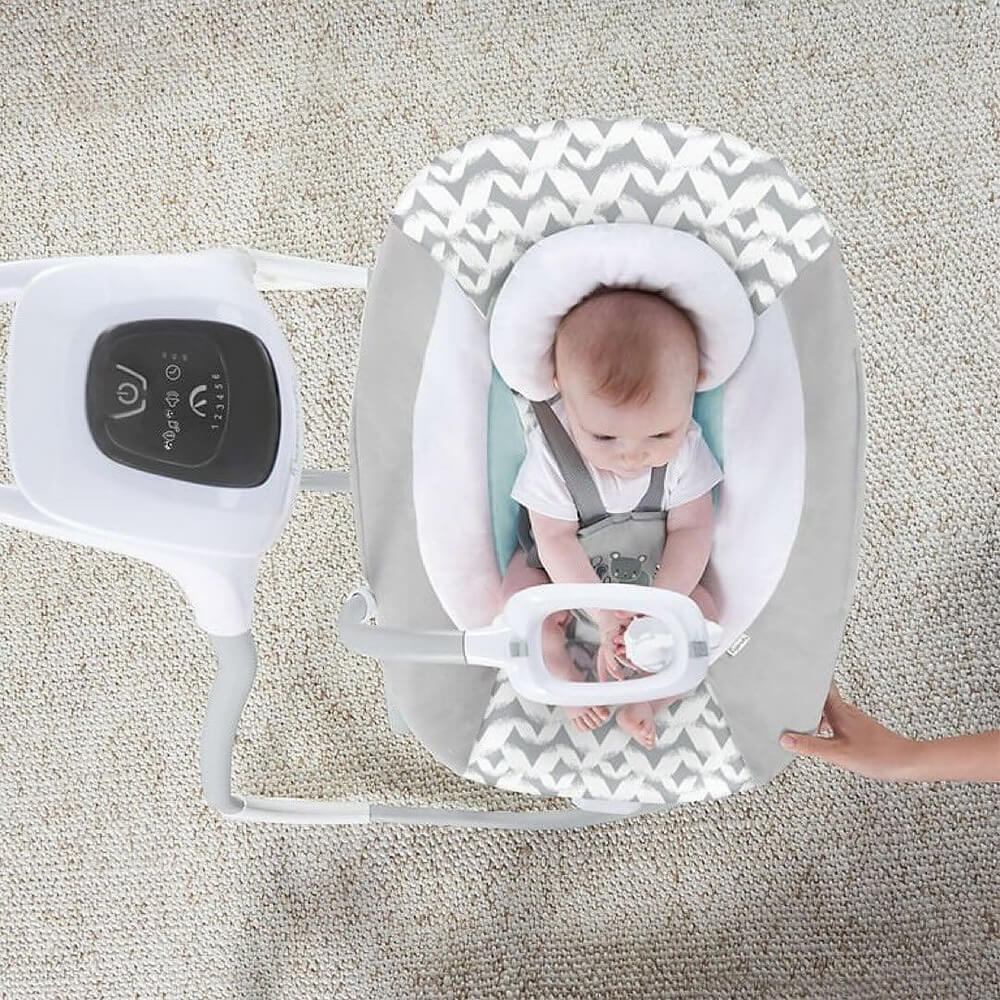 INGENUITY 2-IN-1 VIBRATING LIGHTWEIGHT BABY SWING