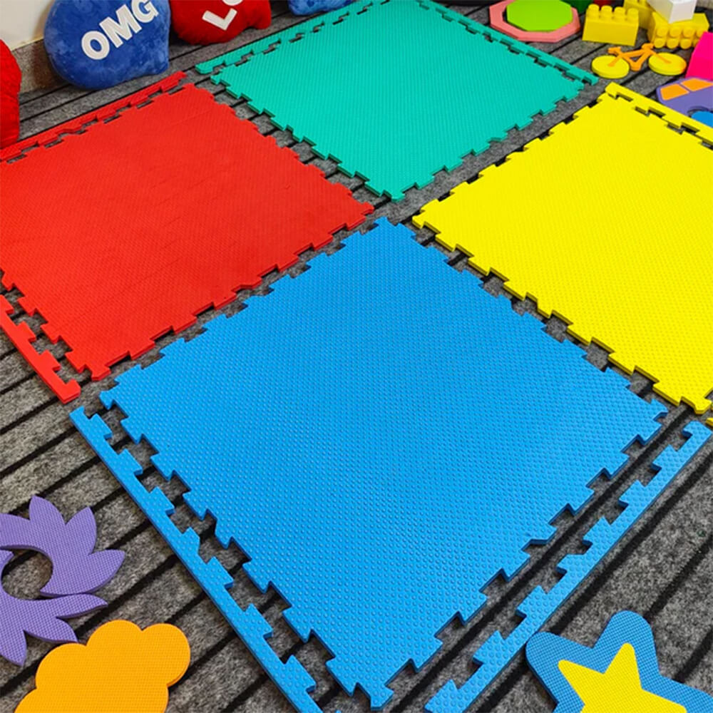 MULTICOLOR BIG SIZE PLAY AREA PUZZLE MAT - 4 PCS