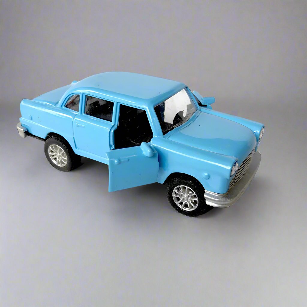 1 :32 PULL BACK ALLOY DIECAST MODEL