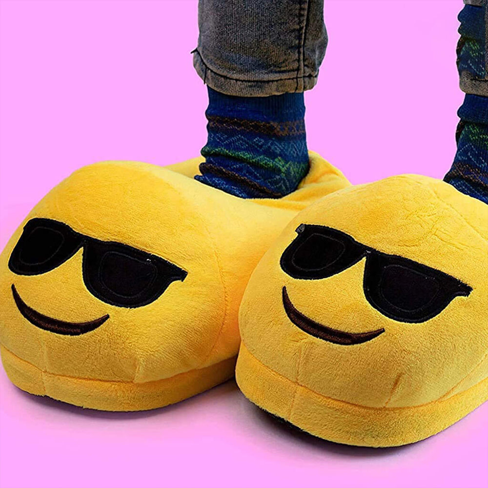 COOL EMOJI PLUSHY SLIPPERS