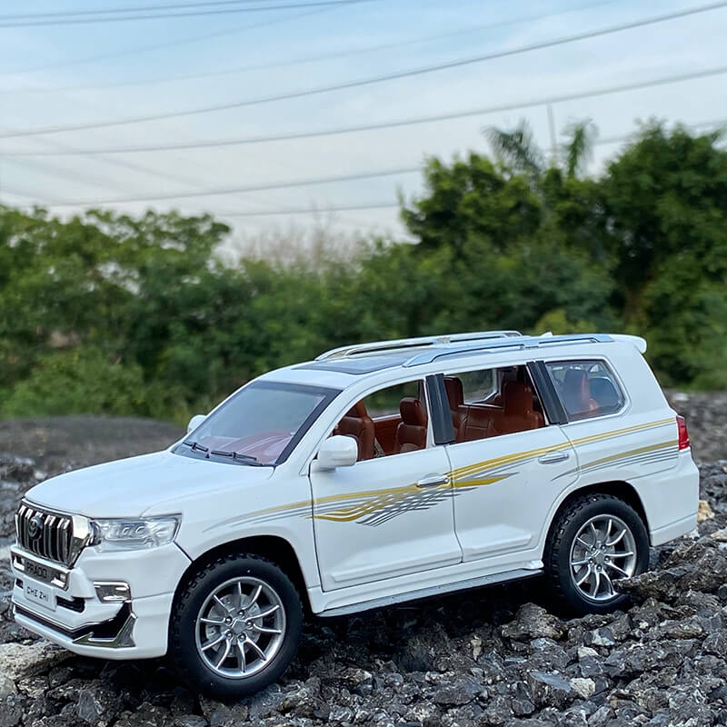 1:24 TOYOTA PRADO LAND CRUISER OFF-ROAD SUV ALLOY DIECAST MODEL