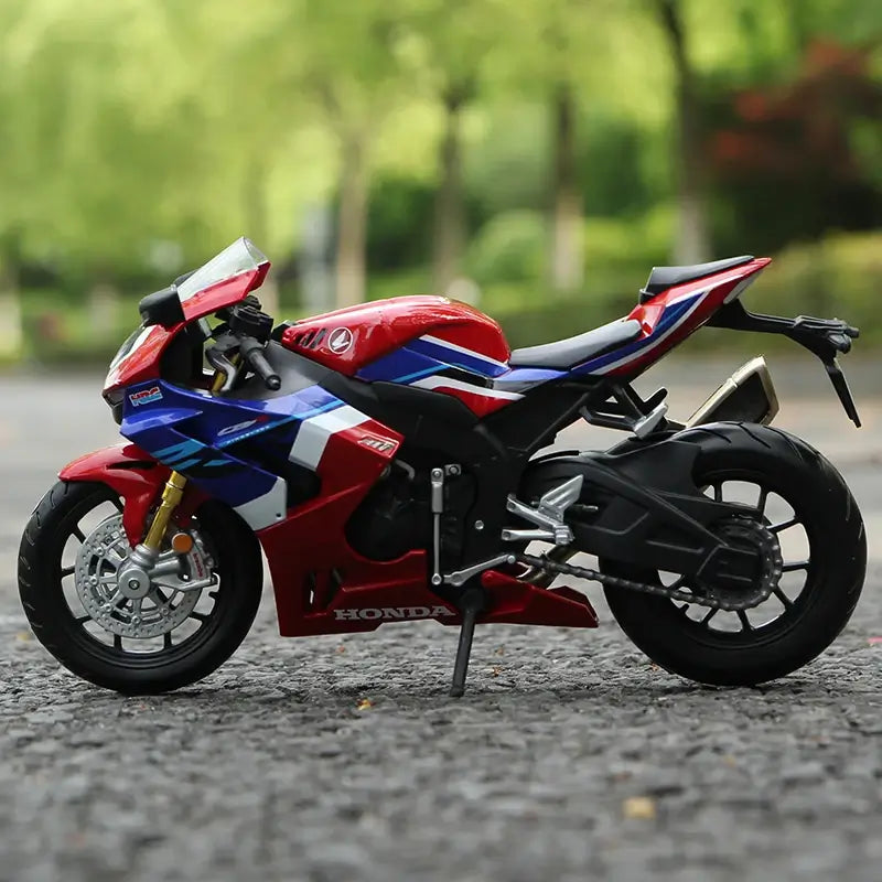 MAISTO 1:12 HONDA CBR 1000RR FIREBLADE SP LICENSED ALLOY DIECAST MODEL