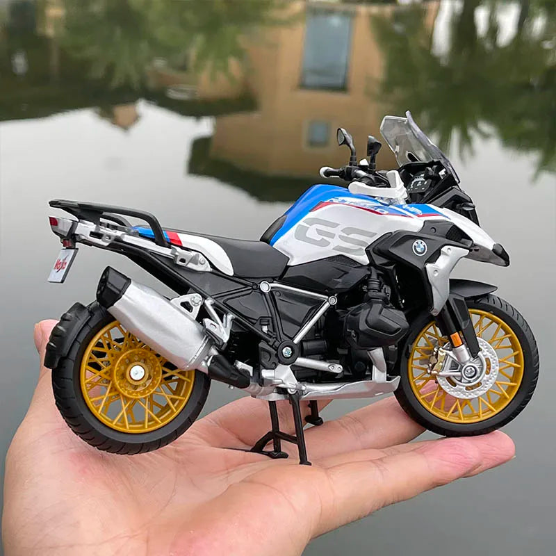 MAISTO 1:12 BMW R-1250 GS LICENSED ALLOY DIECAST MODEL