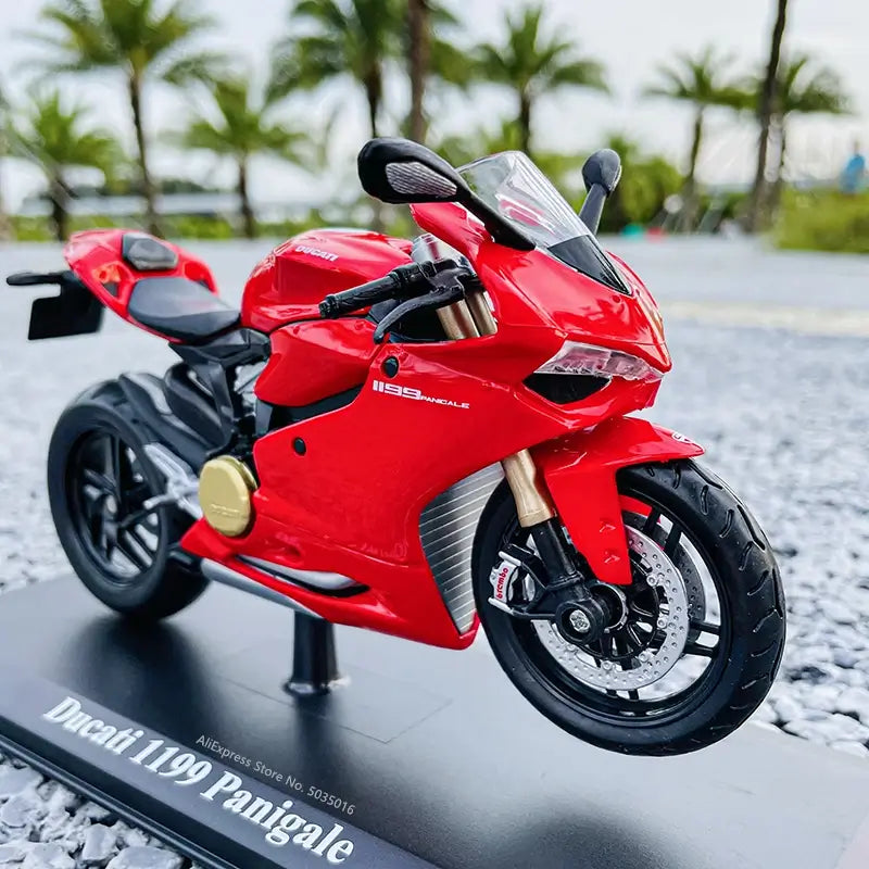 MAISTO 1:12 DUCATI 1199 PANIGALE ALLOY DIECAST MODEL