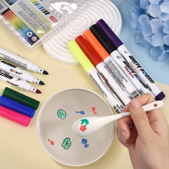 MAGICAL FLOATING PAINTING IN WATER WITH SPOON (8 PCS MARKER)