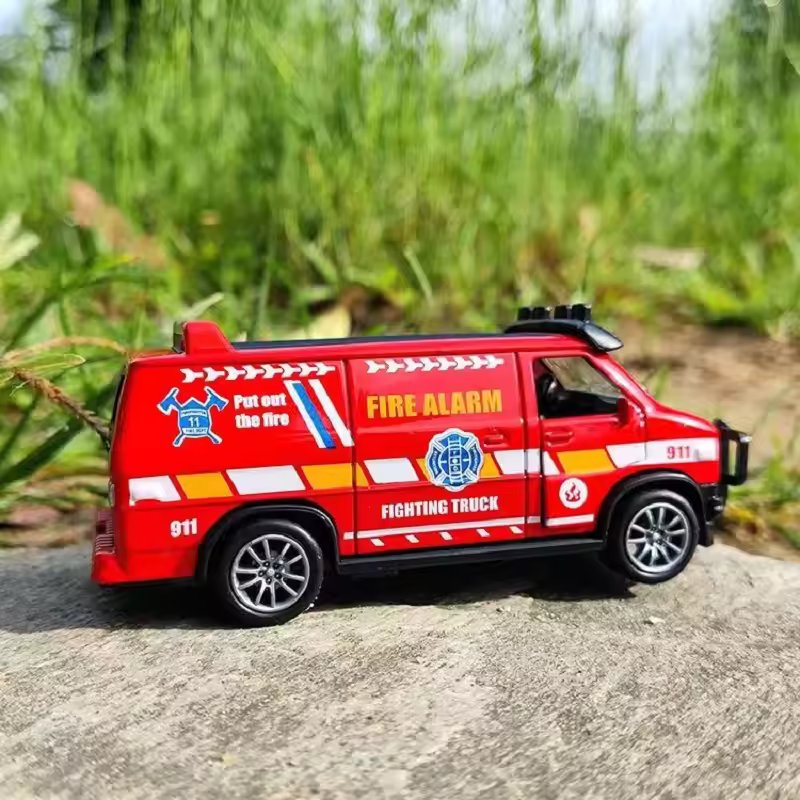 1:32 PULL BACK RESCUE ALLOY DIECAST MODEL