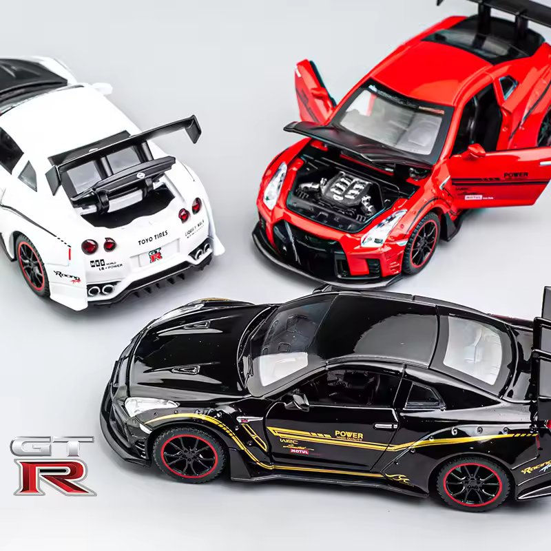 1:24 NISSAN GT-R35 ALLOY DIECAST MODEL