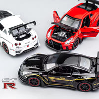 Thumbnail for 1:24 NISSAN GT-R35 ALLOY DIECAST MODEL