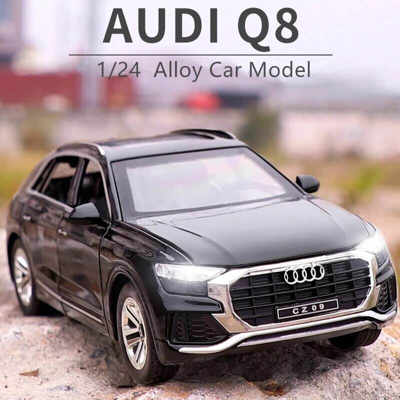 1:24 AUDI Q8 SUV ALLOY DIECAST MODEL