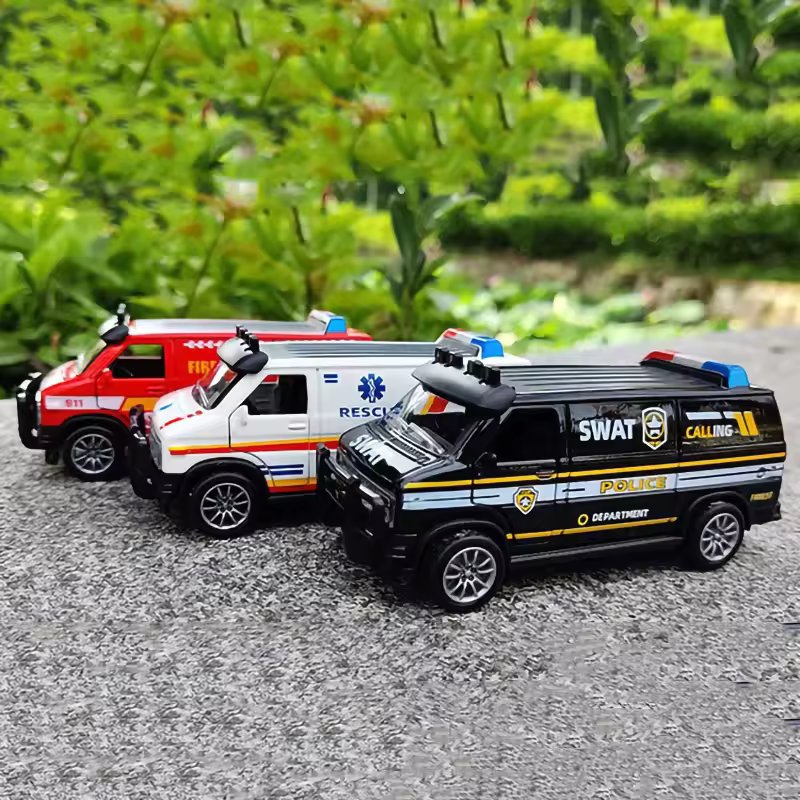 1:32 PULL BACK RESCUE ALLOY DIECAST MODEL