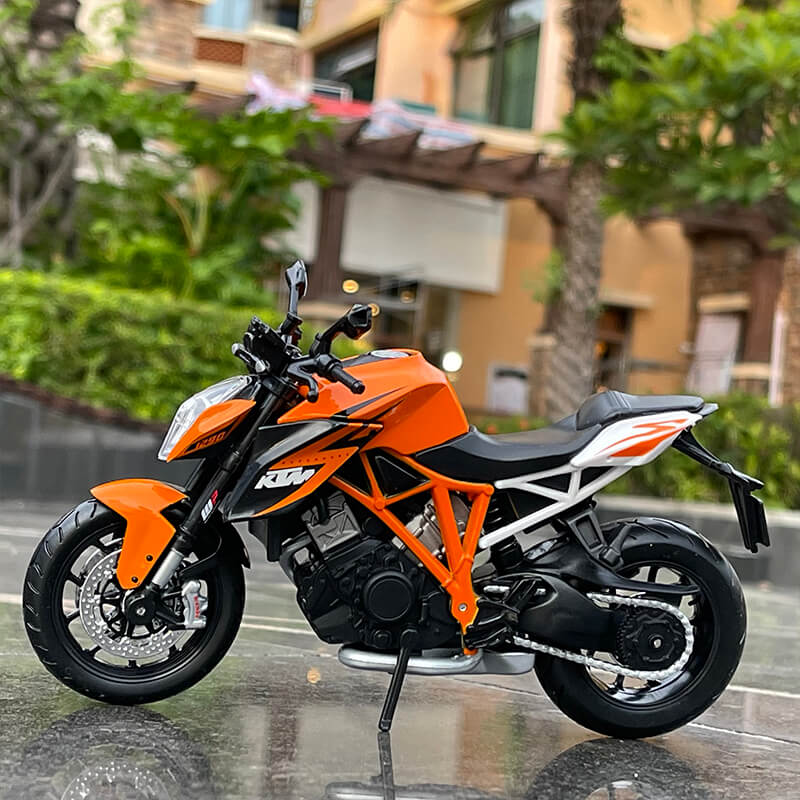 MAISTO 1:12 KTM 1290 SUPER DUKE R LICENSED ALLOY DIECAST MODEL