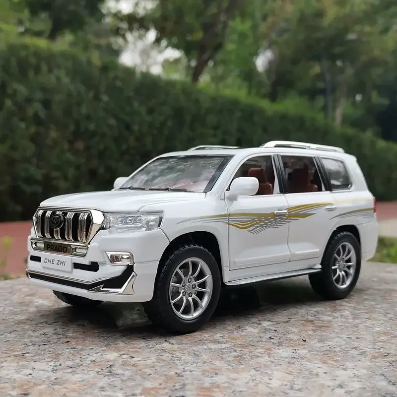 1:24 TOYOTA PRADO LAND CRUISER OFF-ROAD SUV ALLOY DIECAST MODEL