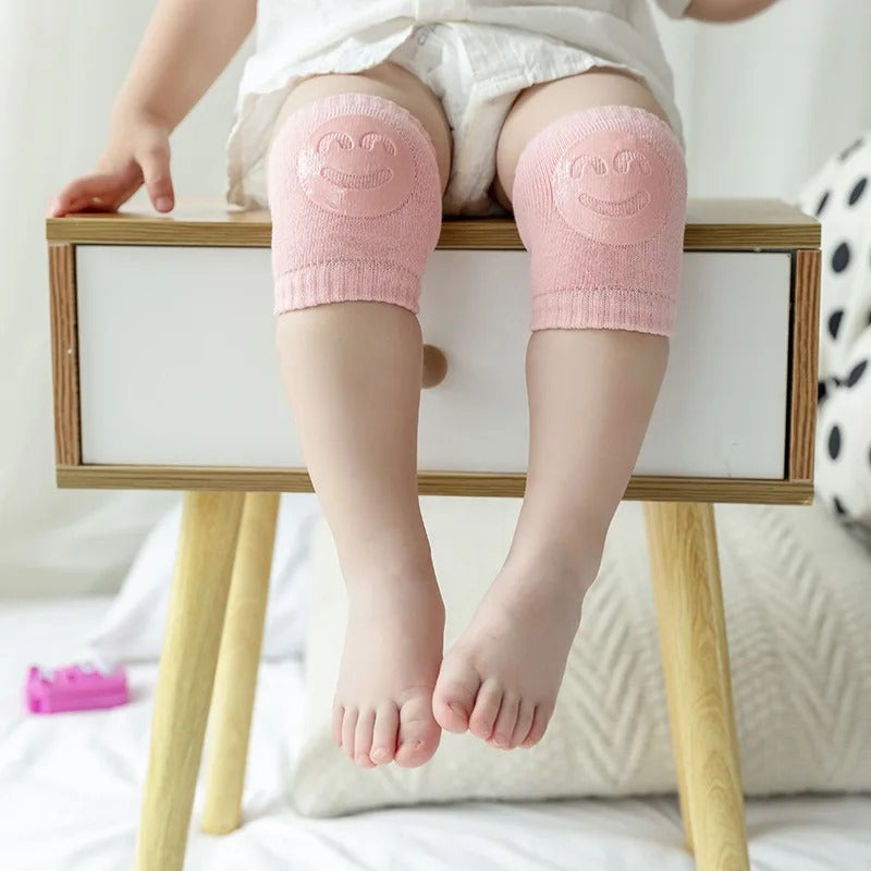 BABY KNEE PROTECTIVE SOCKS FOR CRAWLING