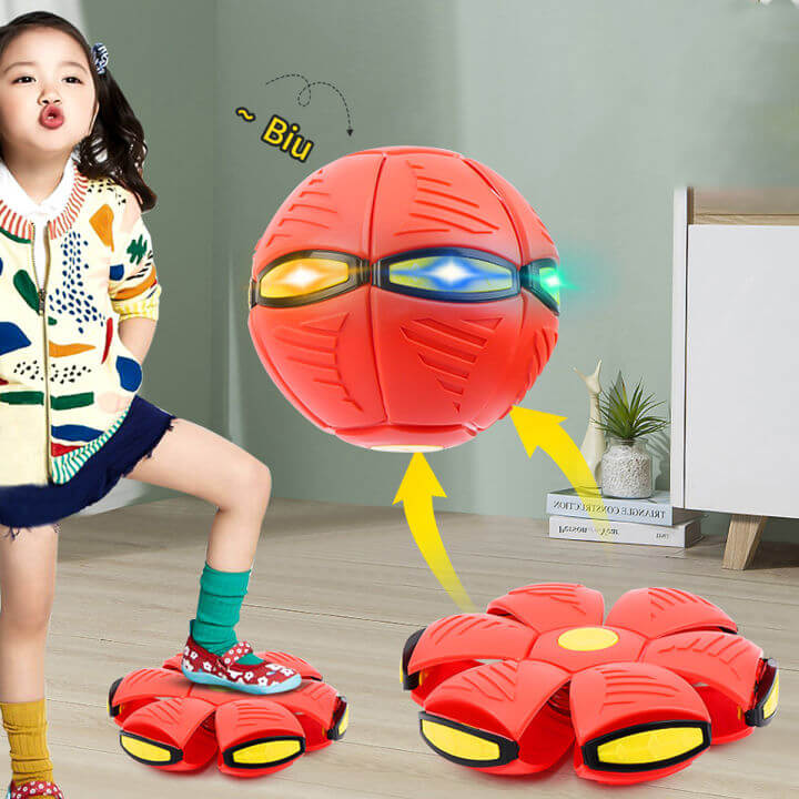 MAGIC FLYING UFO FLAT THROW FUNNY BALL WITH LIGHT