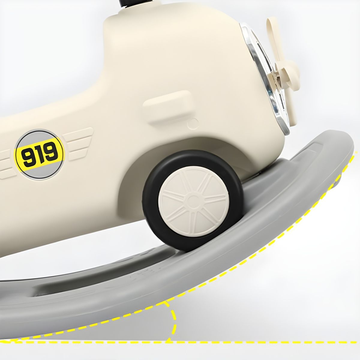 FAN THEME KIDS TOLO & PUSH CAR WITH BALANCE BOARD