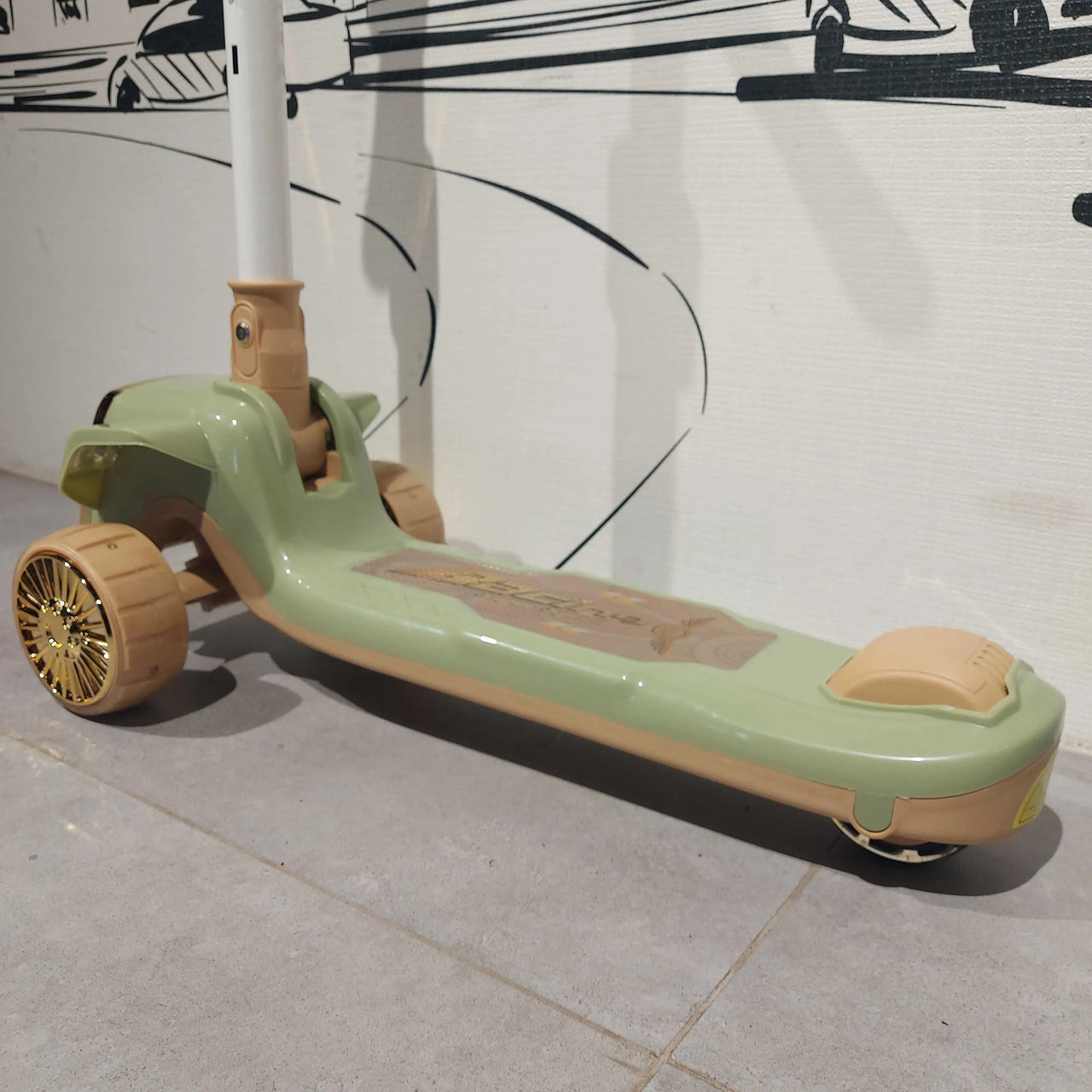 CAR THEME FOLDABLE KIDS SCOOTY WITH MUSIC AND LIGHTS